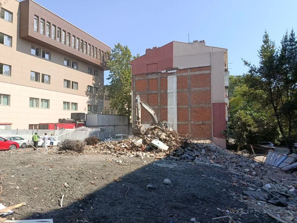 Cihan Apartmanı Yıkım